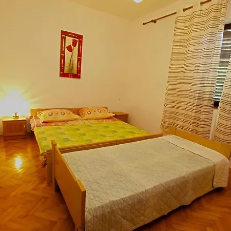 Fuer 4 Personen Ca 65 Qm In Peroj, Istrien Istrische Riviera Apartman Peroj